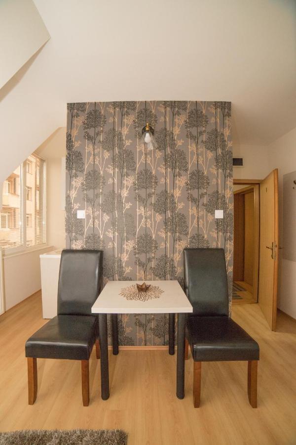 Duga Apartmani Kragujevac Exterior foto